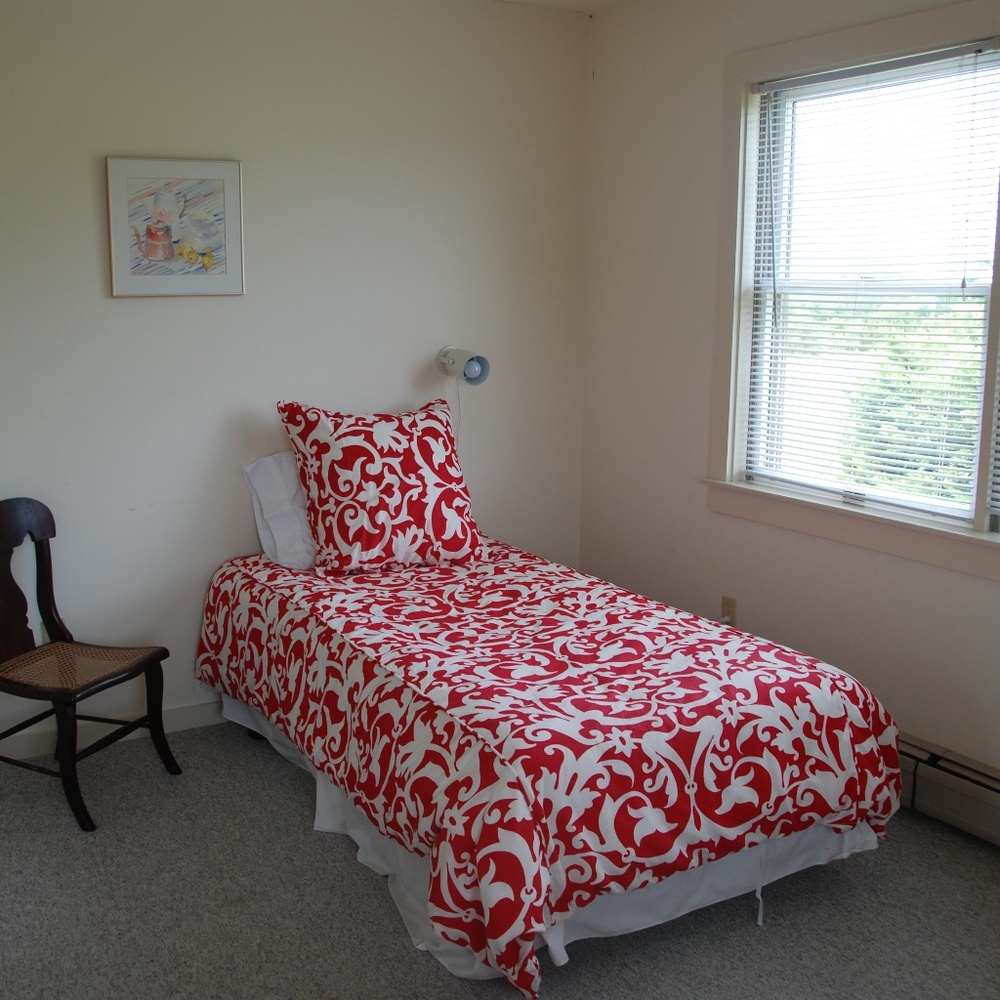 Pottery Barn Twin Duvet Covers and Shams